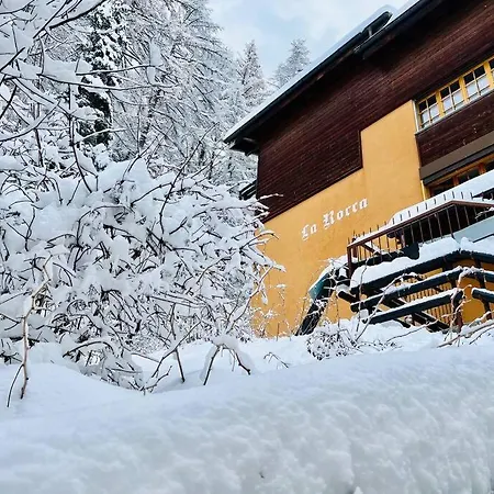 Lägenhet Chaleureux Au Centre